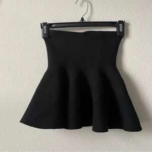 Black pleated mini skirt ,knit,comfortable. Girl 8-10 y.o. New without tags